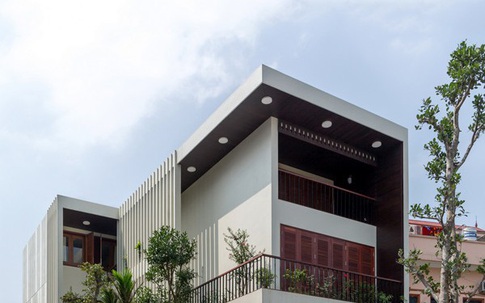 Ngôi nhà hứng nắng tây mà vẫn mát mẻ