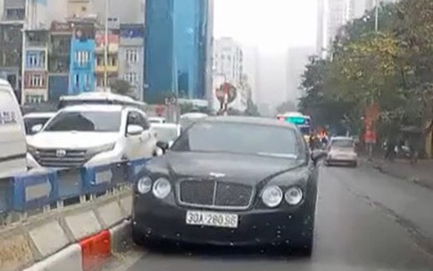 Tài xế lái xe Bentley đi ngược chiều ở Hà Nội sẽ bị xử phạt như thế nào?