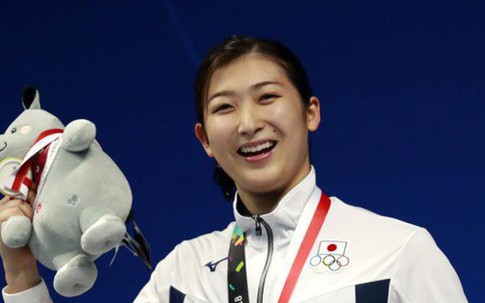 Giật mình cô gái vàng bơi lội bị ung thư máu: Chuyên gia khuyến cáo dấu hiệu cảnh báo bệnh