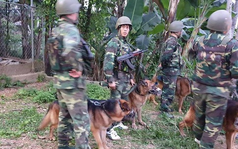 Vụ nhóm tội phạm ma túy đấu súng với công an ở Hà Tĩnh: Thu giữ gần 10kg ma túy, tiếp tục truy bắt một tên bỏ trốn