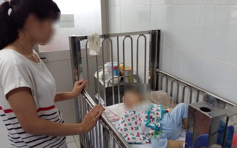 Bất thường xuất hiện 3 em bé biến chứng viêm não sau khi mắc bệnh lây cực mạnh qua đường hô hấp