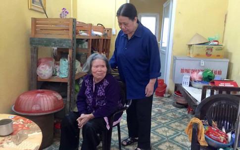 Hướng tới ngày Thầy thuốc Việt Nam (27/2): Người y tá 32 năm lặng lẽ chăm sóc bệnh nhân phong
