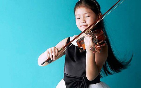 Quan điểm dạy con của bố mẹ nghệ sĩ violin 8 tuổi