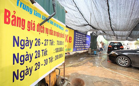300.000 đồng một lần rửa xe ở Hà Nội ngày giáp Tết