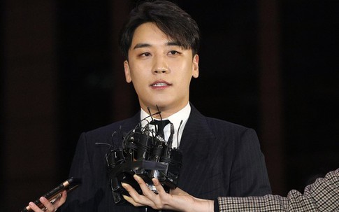 Cuộc sống thác loạn của Seungri - Trần Quán Hy đều bị bóc trần trụi chỉ vì... mang điện thoại, laptop đi sửa