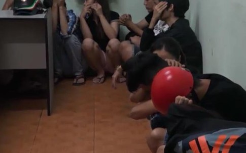 19 người dương tính với ma túy trong khách sạn