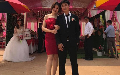 Sự thật về bức ảnh chú rể chụp cùng người yêu cũ, cô dâu uất hận đứng nhìn