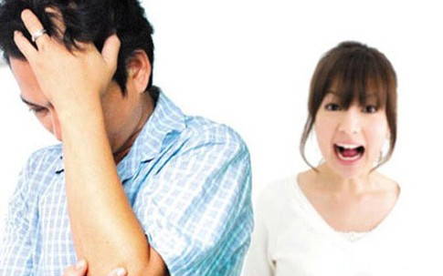 Xấu hổ vì chồng “ngọng líu ngọng lô”