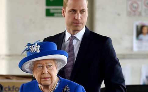 William bảo vệ vợ chồng em trai trước bất đồng với Nữ hoàng