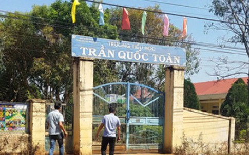 Phải để học sinh lớp 6 chưa biết đọc ở lại lớp để củng cố kiến thức