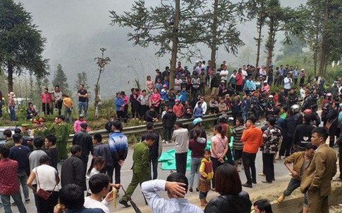 Cần xóa bỏ “luật rừng” trong an toàn giao thông