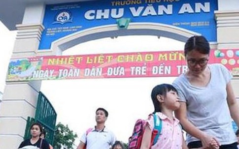 Trường Tiểu học Chu Văn An xin lỗi vì thịt gà có mùi 'lạ'