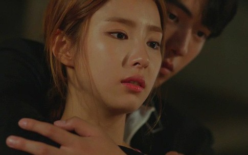 Đi gặp bồ nhí của chồng để 'dằn mặt', ai ngờ cô ta tiết lộ một điều khiến vợ chỉ biết ngậm ngùi viết đơn ly hôn