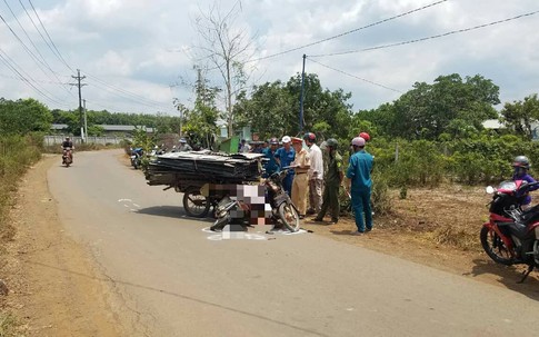 Tông vào xe máy chở tôn, người đàn ông bị cắt đứt cổ tử vong