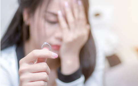 Khi hôn nhân chỉ là một cây xương rồng có gai