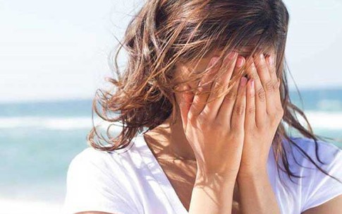 Chồng cũ phá gia đình mới của tôi và cướp con về nuôi