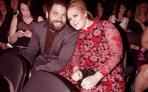 'Họa mi nước Anh' Adele tuyên bố chia tay chồng sau 8 năm hạnh phúc