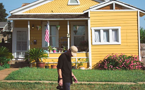 Mua nhà là khoản đầu tư tồi tệ