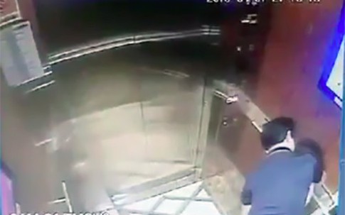 Vụ cựu viện phó kiểm sát "nựng" bé gái trong thang máy: Sẽ thế nào nếu gia đình bé không tố giác, không yêu cầu khởi tố?