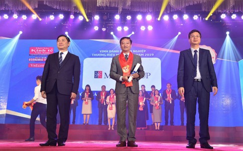 MIKGroup lọt Top 10 thương hiệu mạnh lĩnh vực BĐS