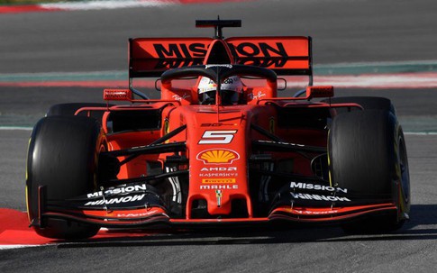 Đổi động cơ chiến mã F1, Ferrari có cản nổi Mercedes ở Spanish Grand Prix?