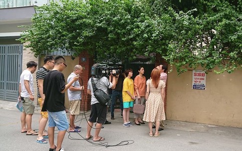 Đoàn phim 'Về nhà đi con' vật vã quay dưới nắng nóng hơn 40 độ