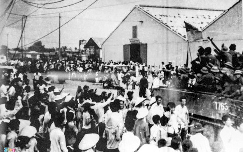 Thâm cung bí sử (179 - 4): Án tử hình