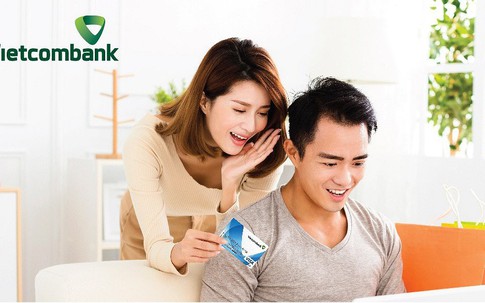 Ưu đãi hấp dẫn dành cho khách hàng mới phát hành lần đầu thẻ ghi nợ quốc tế Vietcombank