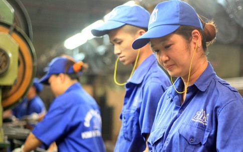 Bộ trưởng Bộ LĐTB&XH: “Tăng tuổi nghỉ hưu không có chuyện người già tranh chấp chỗ của người trẻ”