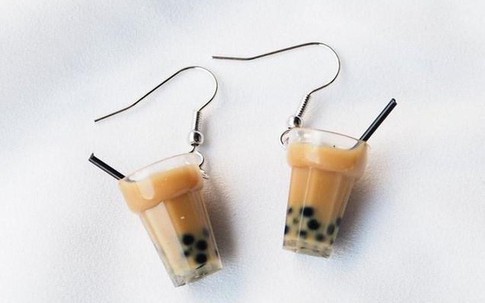 Bông tai trà sữa, kẹp tóc pizza và những biến tấu thú vị từ đồ ăn