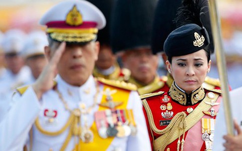 Bốn cuộc hôn nhân của Quốc vương Thái Lan