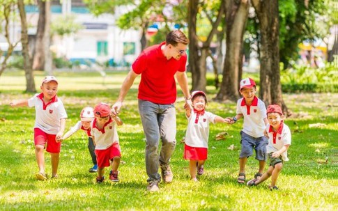 Giúp con có một mùa hè đúng nghĩa tại trại hè Sunshine Summer Ever