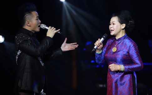 Khánh Ly: Có những ngày không nhớ mình là ai, không biết làm gì