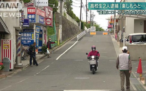Hai thiếu niên Nhật Bản bị buộc tội giết người vì giăng dây thừng giữa đường để xem mọi người ngã 'cho vui'