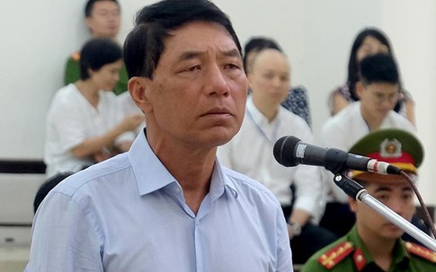 Cựu thứ trưởng Trần Việt Tân: 'Tôi tin cấp dưới nên ký không kiểm tra'