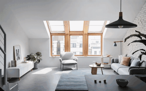 Cặp vợ chồng trẻ nới rộng căn hộ áp mái 85m² thành không gian 115m² sau cải tạo khiến ai nhìn cũng mê