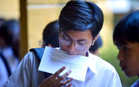 Hơn 8 điểm/môn mới trúng tuyển vào lớp 10 không chuyên ở TP.HCM