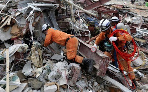 18 người thiệt mạng trong vụ sập tòa nhà đang xây ở Campuchia