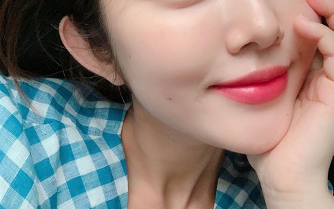 Nói không chừng, da bạn sẽ đẹp lên đáng kể nếu rút gọn quy trình skincare xuống còn vài ba bước