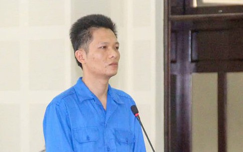 Chồng đâm ba nhát dao vào người vợ ngoại tình