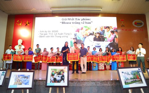 Chung kết cuộc thi ảnh “Nét đẹp Công đoàn và người lao động” ngành Y tế: Tôn vinh những người thầy thuốc