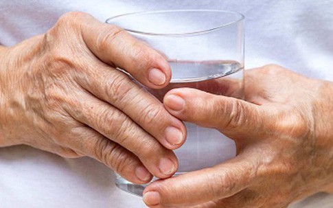 Có những dấu hiệu này, bạn cẩn thận có thể mắc căn bệnh mà nghệ sĩ Hoàng Lan đang phải gồng mình chống chọi