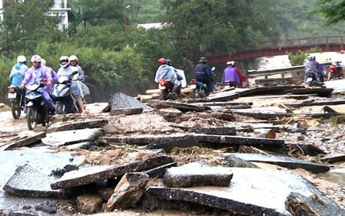 Vùng núi Bắc bộ có mưa lớn, nguy cơ xảy ra lũ quét, sạt lở đất