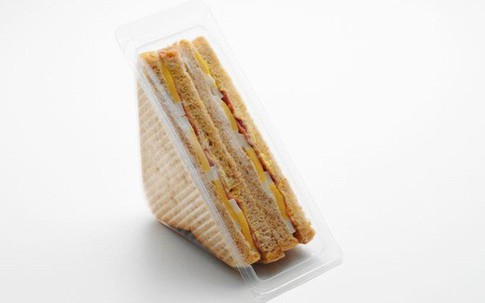 6 người tử vong vì ăn bánh sandwich đóng gói sẵn