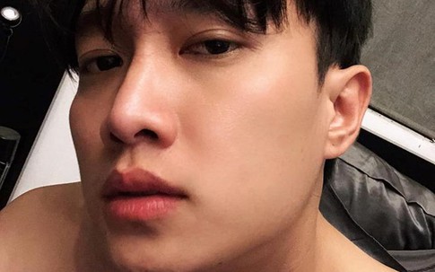 Quốc Trường liên tục đăng ảnh thả thính, fan nghi đã sửa mũi