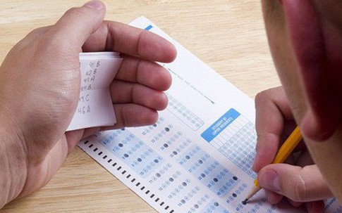 Gian lận thi cử, gian lận... tội danh?