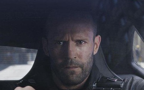 Bên trong biệt thự  của sao 'Fast & Furious' Jason Statham