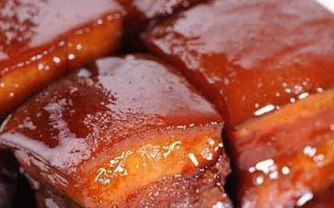 Kho thịt bị dai, chỉ cần thêm thứ này đảm bảo thịt mềm tan trong miệng, thơm mà không béo