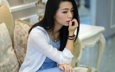 Chồng tuyên bố 'Tất cả là do cô không biết đẻ' và màn hội ngộ đảo ngược sau 3 năm gặp lại