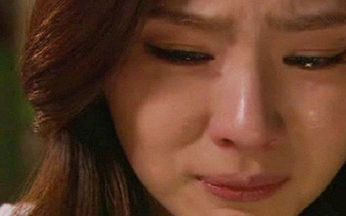 Sau 22 năm kết hôn, chồng đột nhiên phát hiện vợ có 97 tỷ tài sản riêng, nhưng cách anh ta đòi quyền lợi mới thật hèn hạ